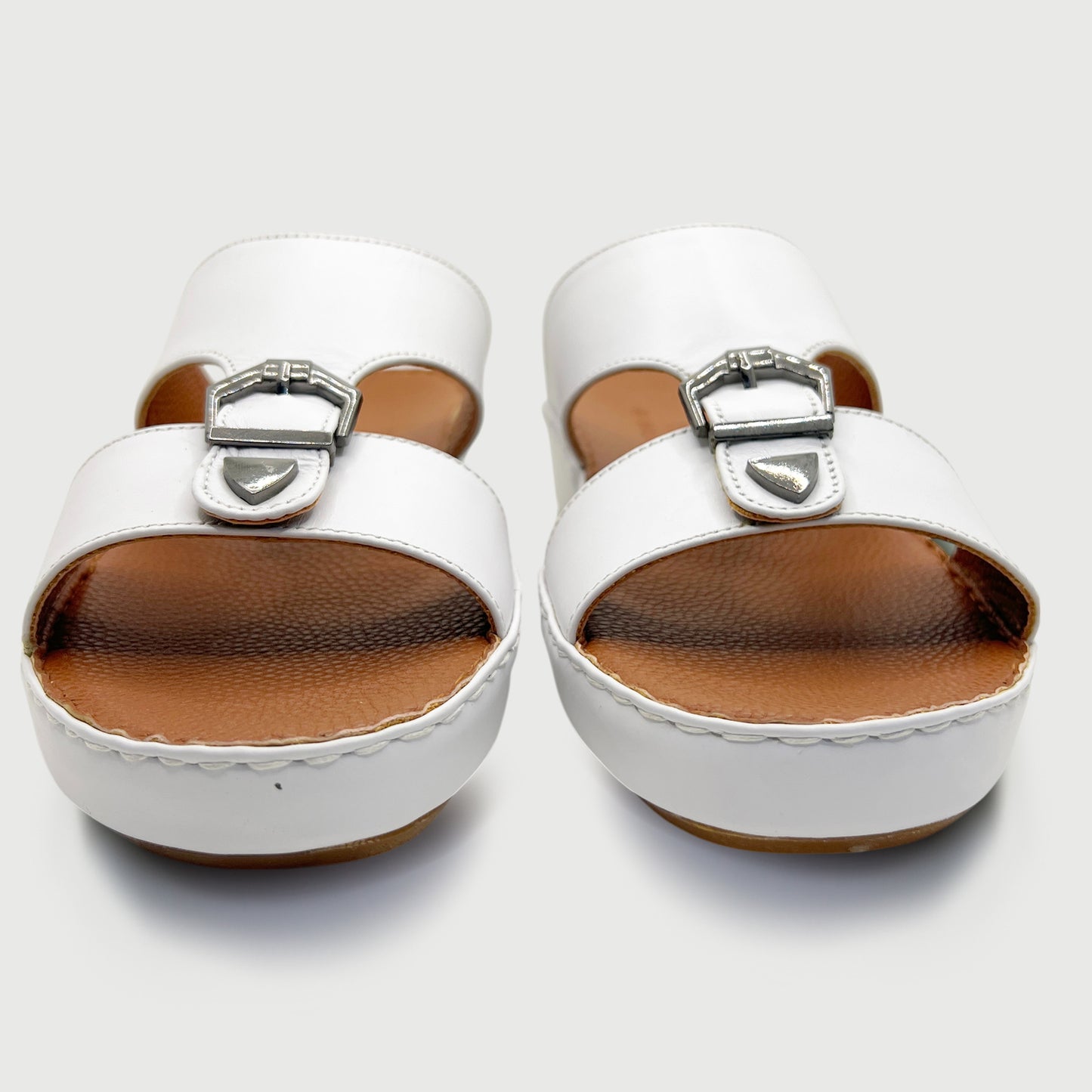 Al Manoos 125 White - Premium Leather Arabic Slippers with Signature Hardware